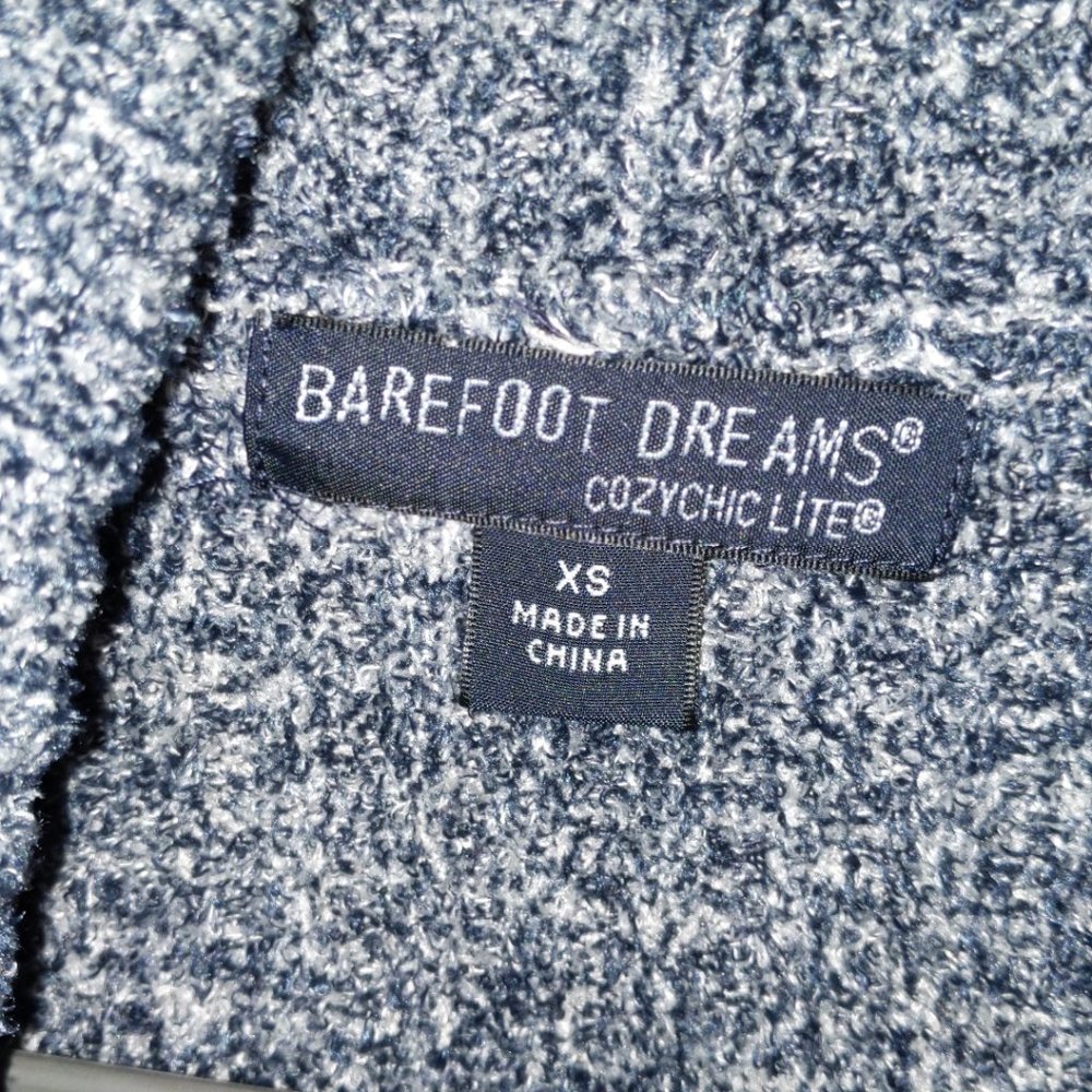 Cardigan - Picture 2 of 2